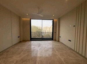 3 BHK Builder Floor For Rent in Sector 21