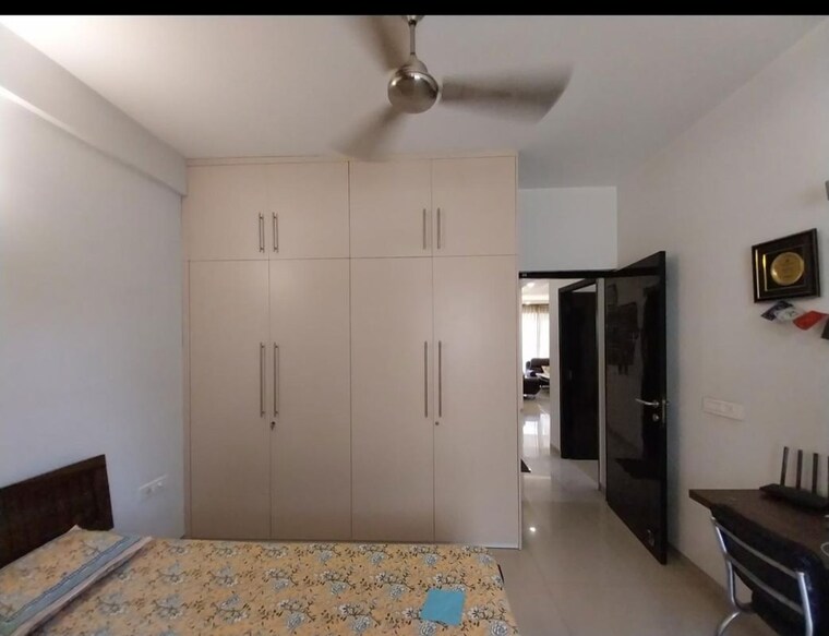 Room, emaar-mgf-emerald-hills 3 Bedroom 267 Sq.Yd. Builder Floor In Sector 65 Gurgaon 10668320