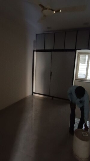 Room in 2 BHK Apartment at Sri Venkateswara Nilayam Kondapur, Kondapur – for Rent