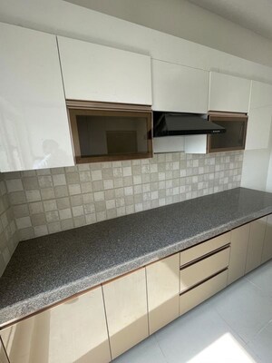 Kitchen in 3 BHK Builder Floor at Sector 21 – for Rent