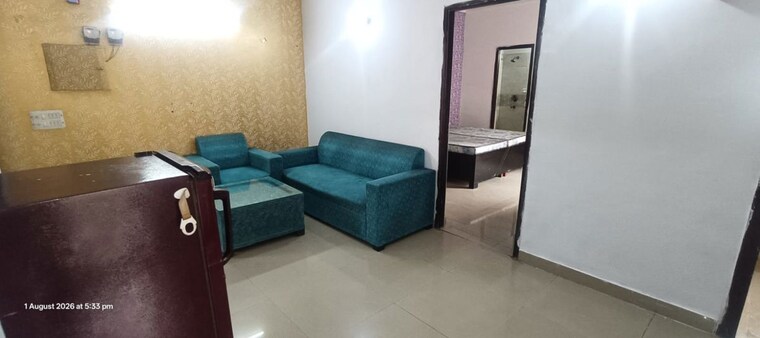 Living Room, amrapali-silicon-city 1 Bedroom 950 Sq.Ft. Apartment In Sector 76 Noida 10668335