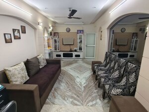 2.5 BHK Apartment For Sale in Chembur