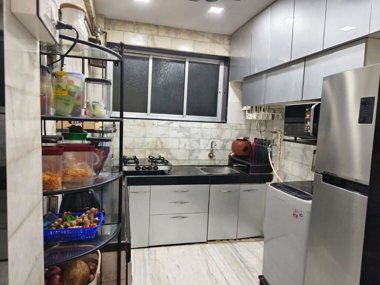 Kitchen, chembur 2.5 Bedroom 910 Sq.Ft. Apartment In Chembur Mumbai 10668396