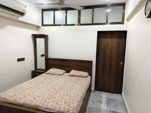 Bedroom in 2.5 BHK Apartment at Chembur – for Sale