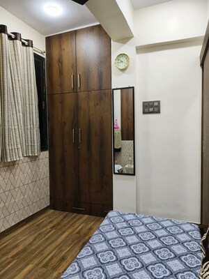 Bedroom in 2.5 BHK Apartment at Chembur – for Sale