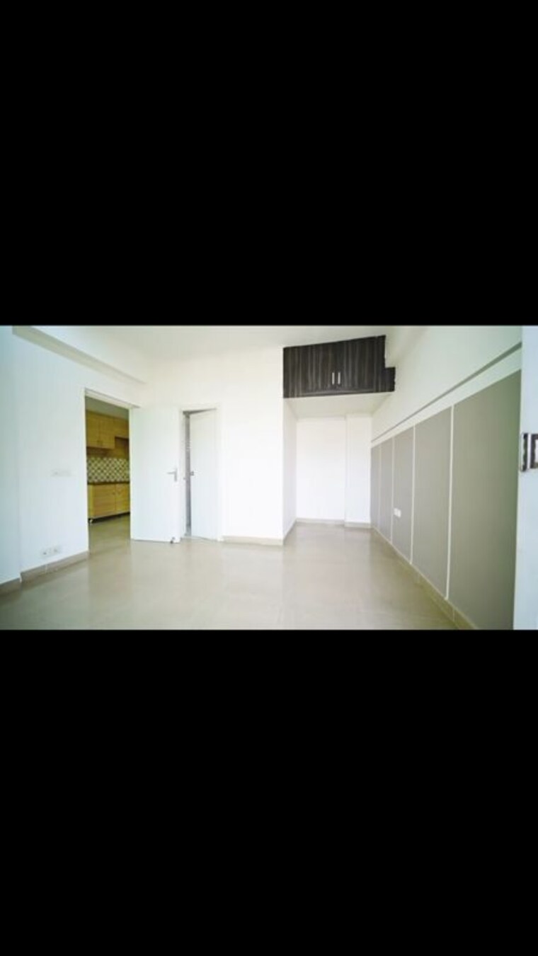 Room, gaur-city-6th-avenue 2.5 Bedroom 1175 Sq.Ft. Apartment In Sector 4 Greater Noida Greater Noida 10668406