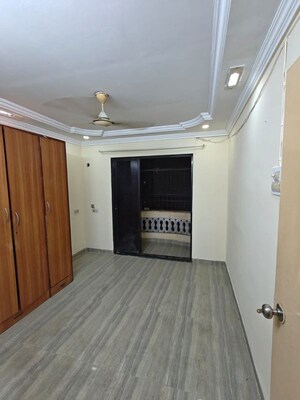 2 BHK Apartment For Sale in Big Splash, Vashi Sector 17