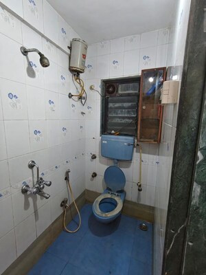 Bathroom in 2 BHK Apartment at Big Splash, Vashi Sector 17 – for Sale