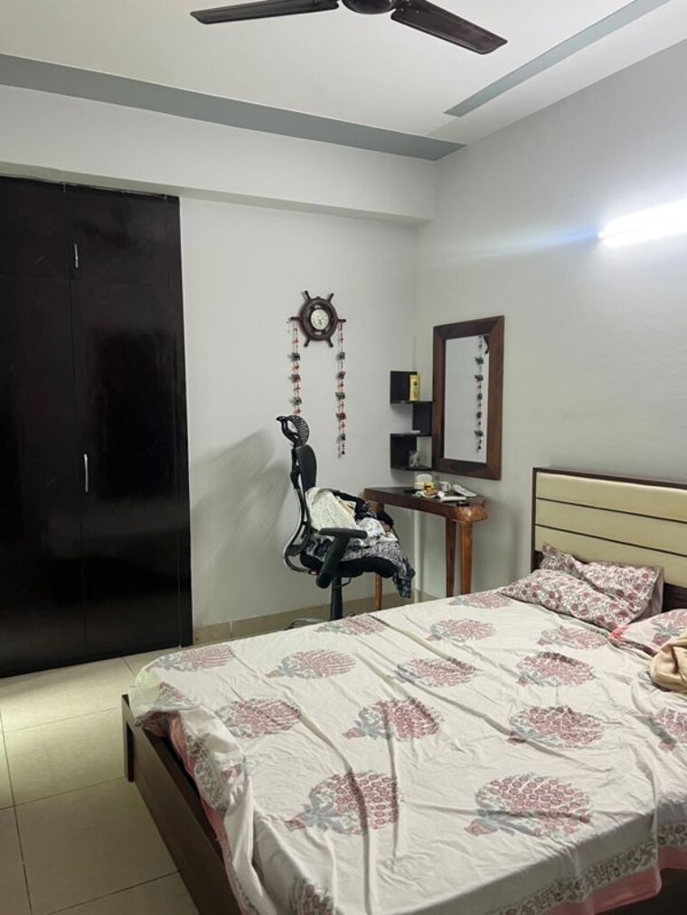 Bedroom, ajnara-grand-heritage 3 Bedroom 1545 Sq.Ft. Apartment In Sector 74 Noida 10668397