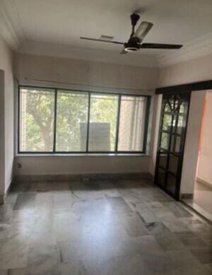 Room in 1 BHK Apartment at Bandra West – for Rent