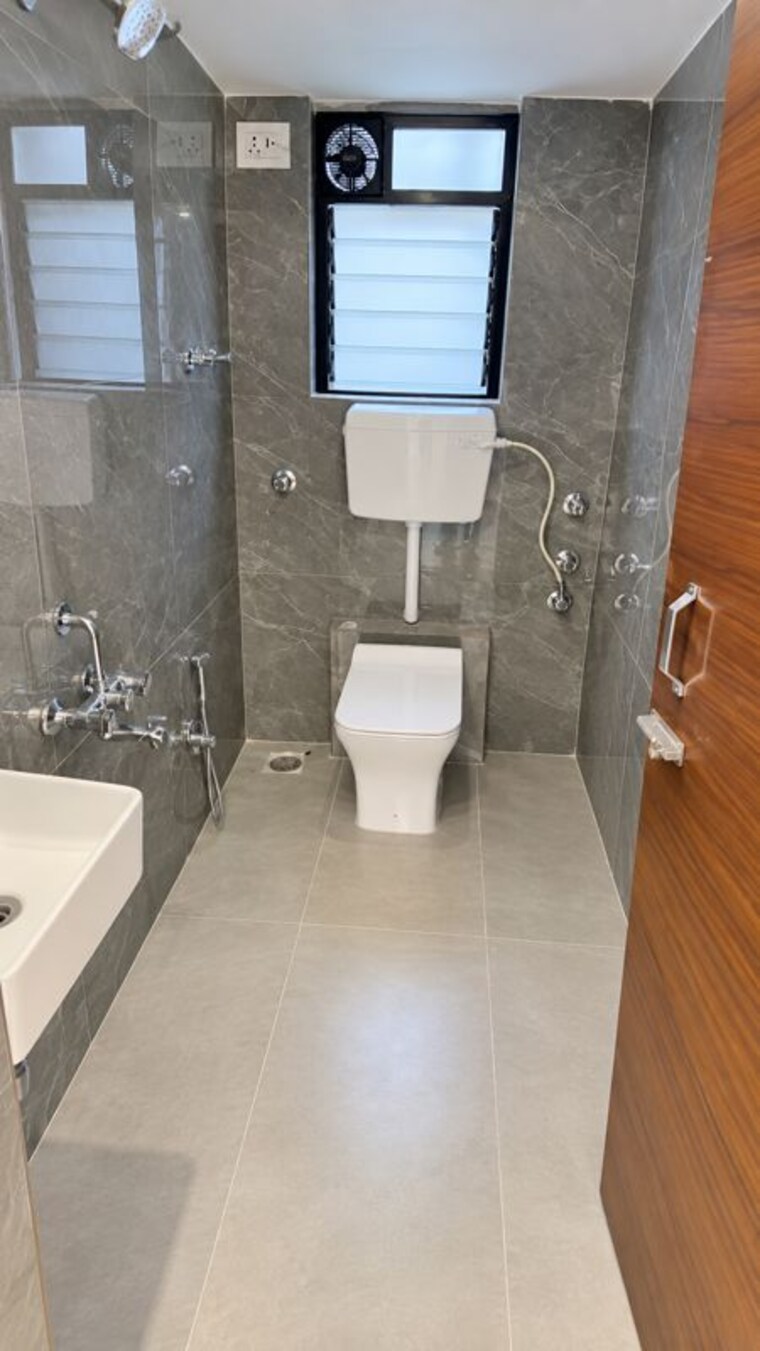 Bathroom, ruturaj-classic 2 Bedroom 890 Sq.Ft. Apartment In Nalasopara West Palghar 10668405