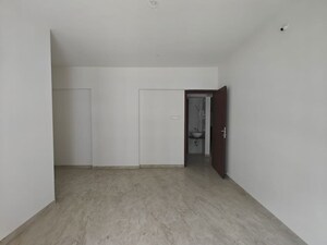 Room in 3 BHK Apartment at Shubh Nirvana, Viman Nagar – for Rent