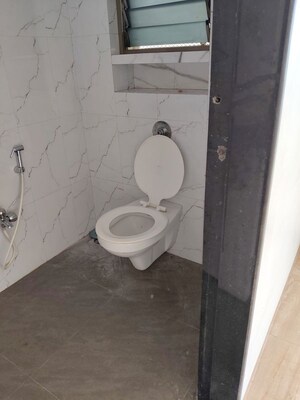 Bathroom in 2 BHK Apartment at Platinum Heights Mumbai, Andheri West – for Rent