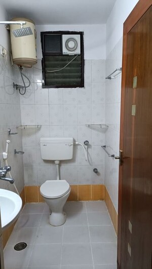 Bathroom in 2 BHK Apartment at Divya Landmark, Yeshwanthpur – for Rent