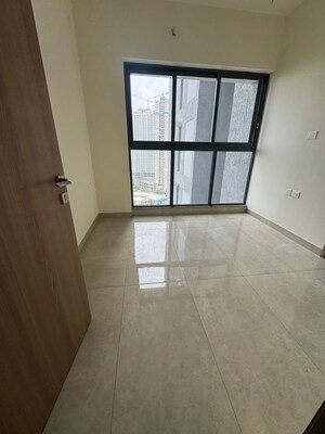 Room in 4 BHK Apartment at Raymond The Invictus By GS, Pokhran Road No One – for Sale