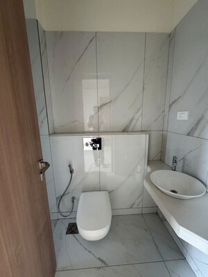 Bathroom in 4 BHK Apartment at Raymond The Invictus By GS, Pokhran Road No One – for Sale