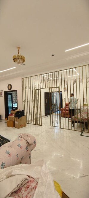 Living Room in 3.5 BHK Apartment at Rama Apartment Banjara Hills, Banjara Hills – for Rent