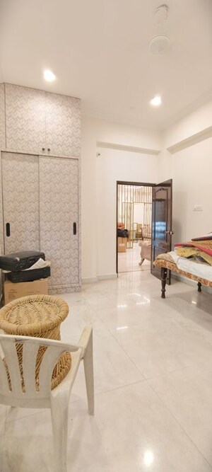Living Room in 3.5 BHK Apartment at Rama Apartment Banjara Hills, Banjara Hills – for Rent