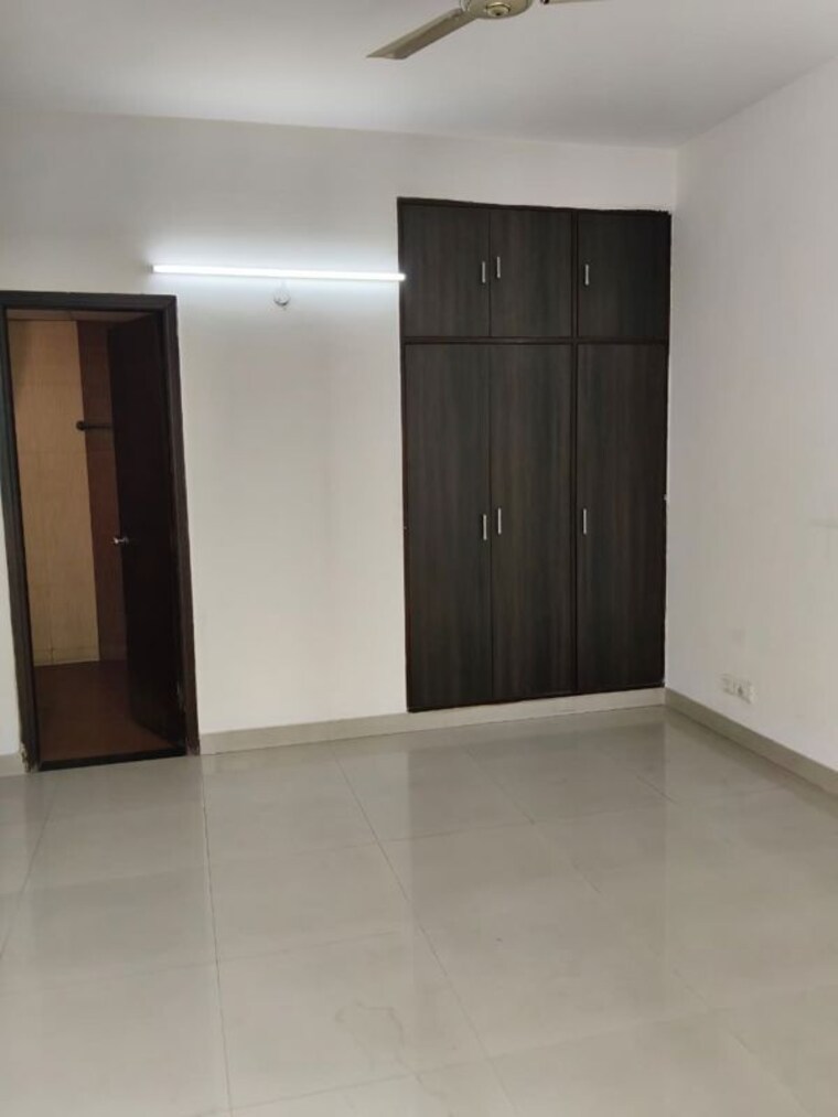Room, omaxe-grand 2 Bedroom 1110 Sq.Ft. Apartment In Sector 93b Noida 10668447