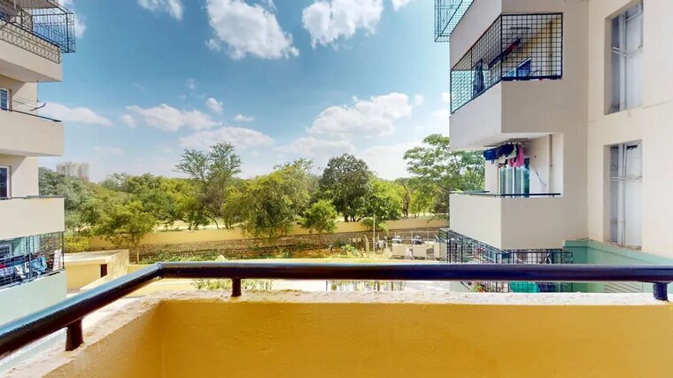 Swimming Pool, ozone-evergreens 2 Bedroom 953 Sq.Ft. Apartment In Harlur Bangalore 10668478