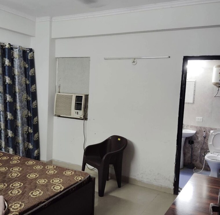 Kitchen, subhash nagar 3 Bedroom 130 Sq.Yd. Builder Floor In Subhash Nagar Delhi 10668492