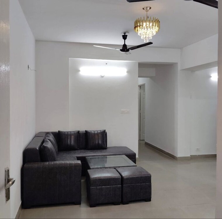 Living Room, subhash nagar 3 Bedroom 130 Sq.Yd. Builder Floor In Subhash Nagar Delhi 10668492