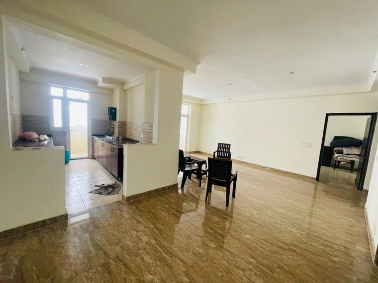 Gym, amrapali-silicon-city 4 Bedroom 2410 Sq.Ft. Apartment In Sector 76 Noida 10668487
