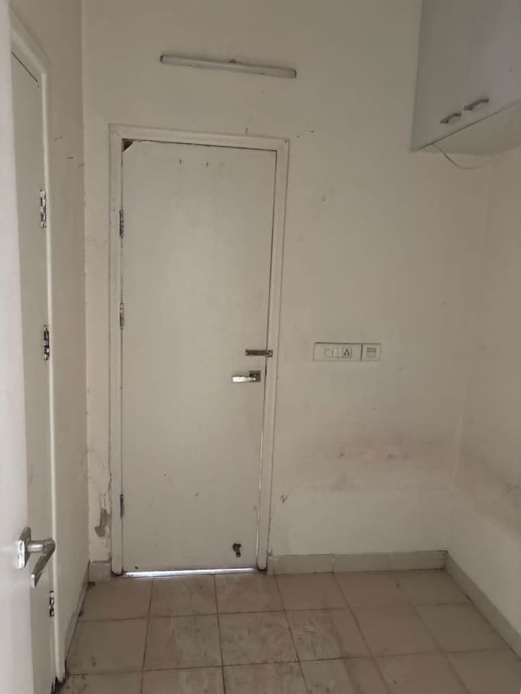 Bathroom, sector 21 3 Bedroom 1550 Sq.Ft. Builder Floor In Sector 21 Gurgaon 10668489