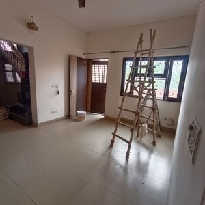 Room in 3 BHK Builder Floor at Kalkaji – for Rent