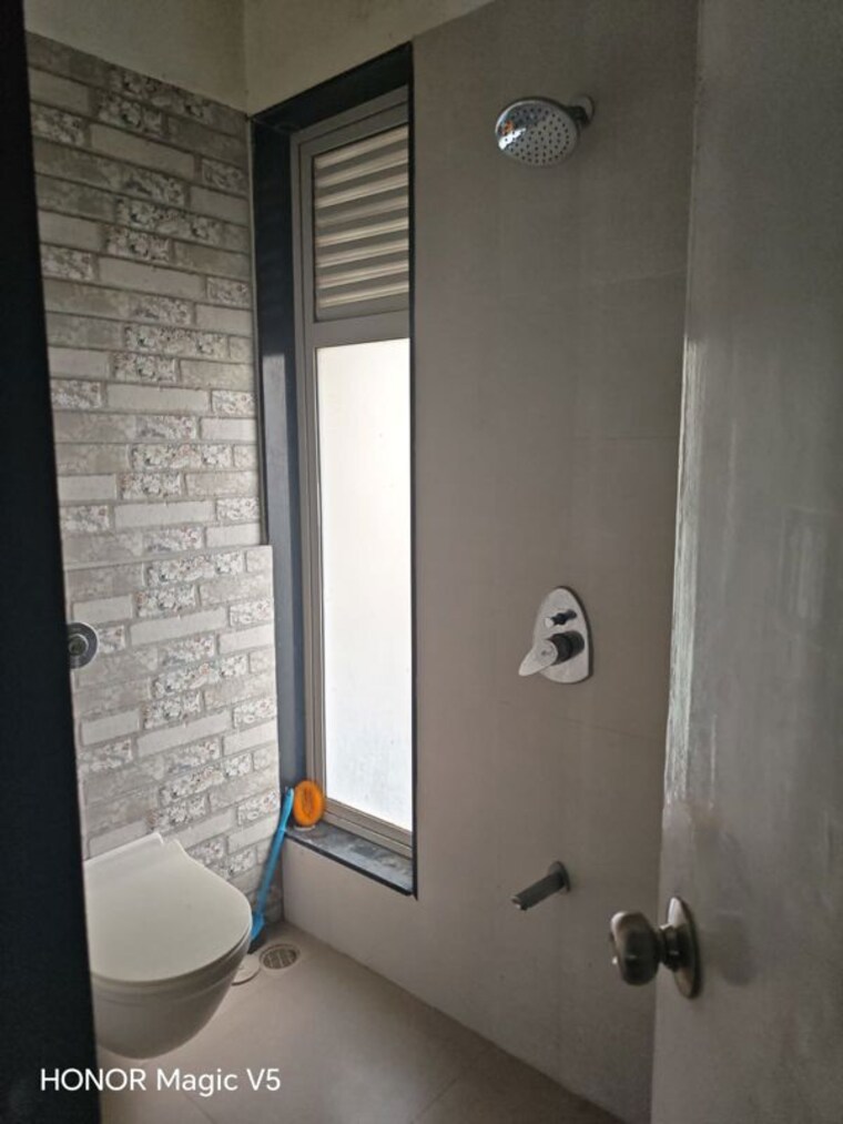 Bathroom, sheth-vasant-lawns 2 Bedroom 840 Sq.Ft. Apartment In Laxmi Nagar Thane 10668505