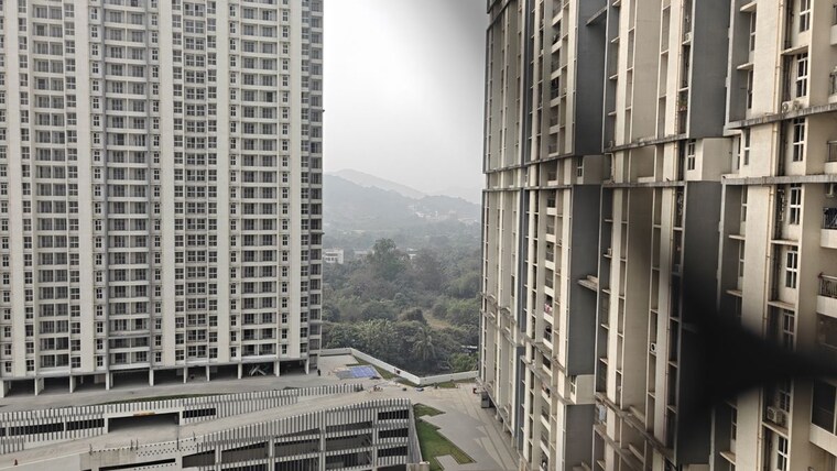 Exterior View, godrej-emerald 1.5 Bedroom 490 Sq.Ft. Apartment In Ghodbunder Road Thane 10668500