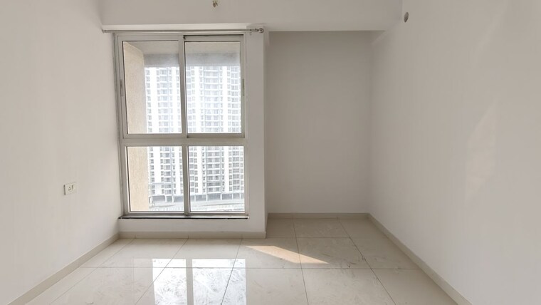 Room, godrej-emerald 1.5 Bedroom 490 Sq.Ft. Apartment In Ghodbunder Road Thane 10668500