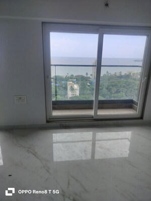 Room in 3 BHK Apartment at Asshna Seabliss, Versova – for Sale