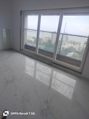 Room in 3 BHK Apartment at Asshna Seabliss, Versova – for Sale