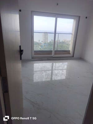Room in 3 BHK Apartment at Asshna Seabliss, Versova – for Sale