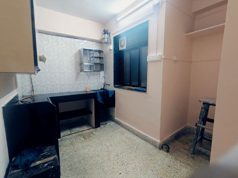 Kitchen, big-splash 2 Bedroom 700 Sq.Ft. Apartment In Vashi Sector 17 Navi Mumbai 10668532