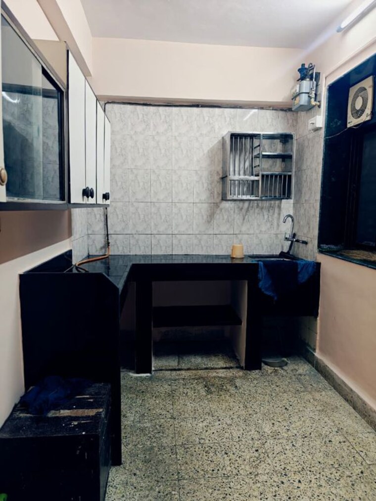 Team Area, big-splash 2 Bedroom 700 Sq.Ft. Apartment In Vashi Sector 17 Navi Mumbai 10668532