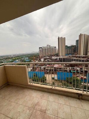2.5 BHK Apartment – Exterior View View at Amrapali Centurian Park, Tech Zone 4 Greater Noida - for Sale