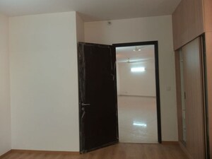 Room in 3 BHK Apartment at Brigade Exotica, Old Madras Road – for Rent