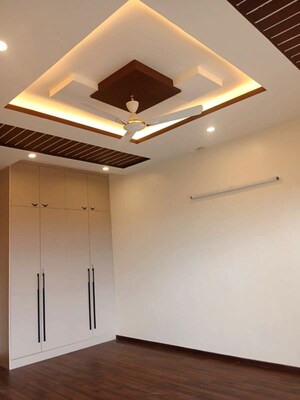 Room in 3 BHK Apartment at Hoysala Ace, Sahakara Nagar – for Rent