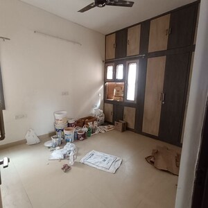 Room in 3 BHK Builder Floor at Kalkaji – for Rent