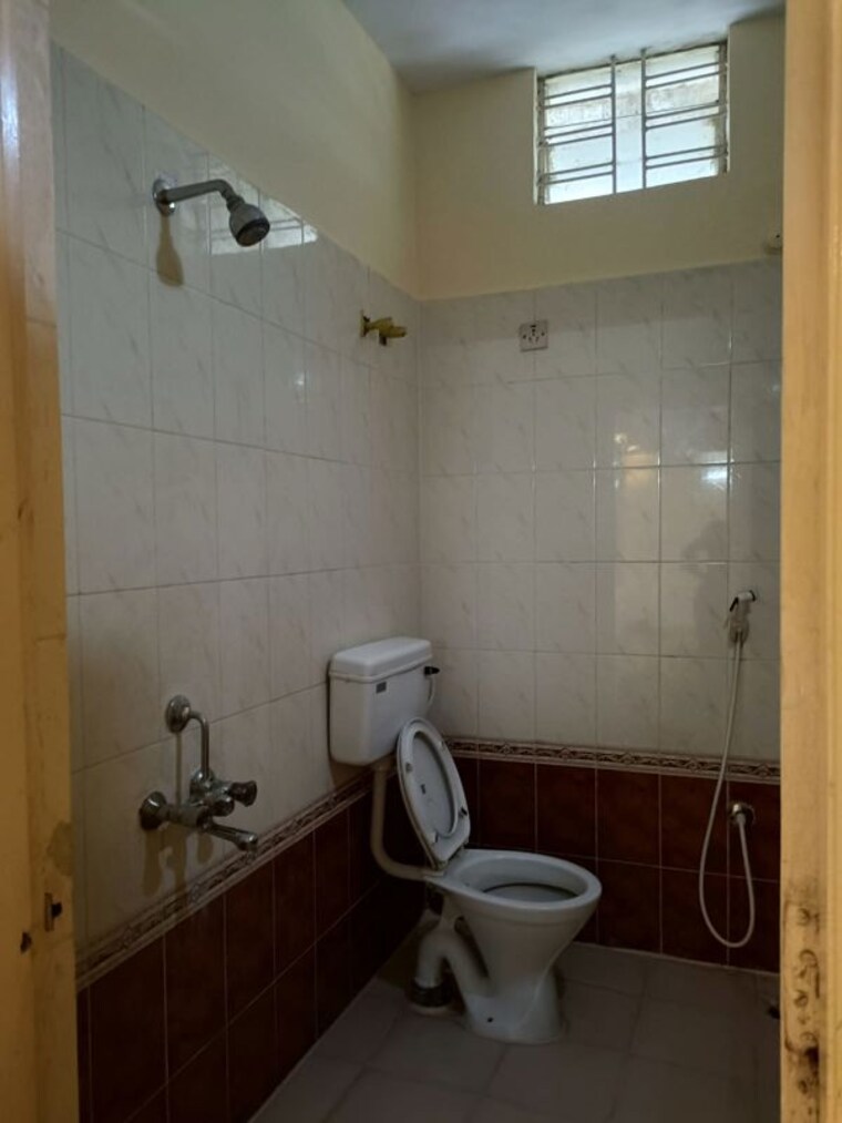Bathroom, janapriya-greenwood 2 Bedroom 1100 Sq.Ft. Apartment In Chikbanavara Bangalore 10668572