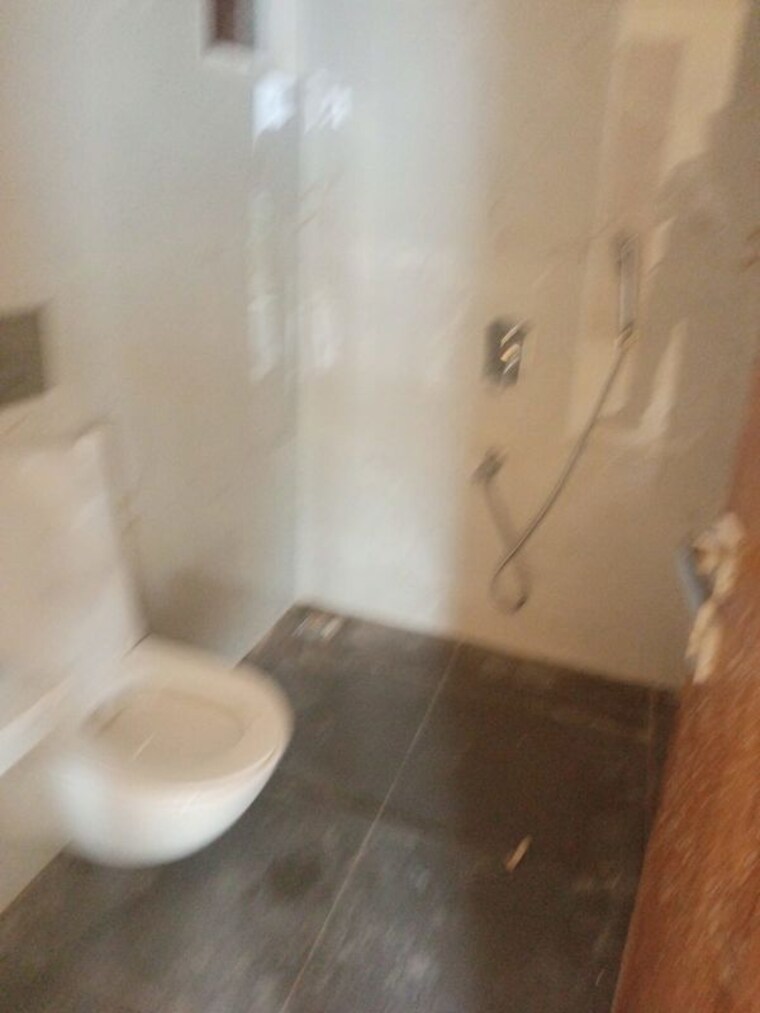Bathroom, big-splash 2 Bedroom 750 Sq.Ft. Apartment In Vashi Sector 17 Navi Mumbai 10668601