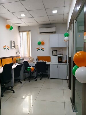 Team Area in  Office Space in IT/SEZ at Sector 63 – for Rent