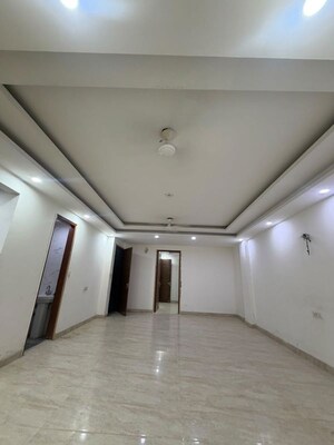 Room in 3 BHK Builder Floor at Chattarpur – for Rent