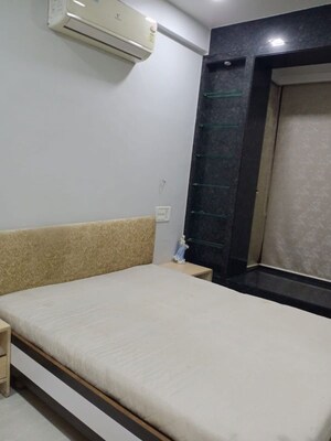 Room in 1 BHK Apartment at Sneha Sadan Apartment, Colaba – for Rent
