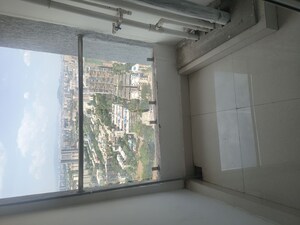 Room in 2 BHK Apartment at Newlook Bhavya Elite, Wadala – for Rent