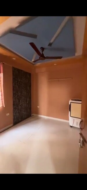 Room in 2 BHK Apartment at Amolik Heights, Sector 88 – for Sale