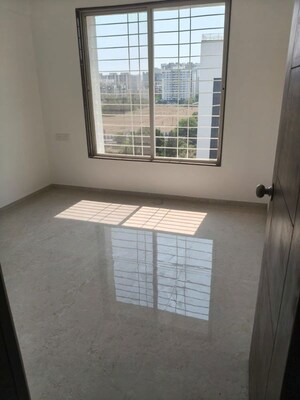 Room in 2 BHK Apartment at Siddhi Nisarg, Wakad – for Rent