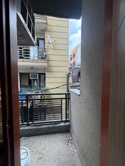 2 BHK +Builder Floor For Rent in Chattarpur